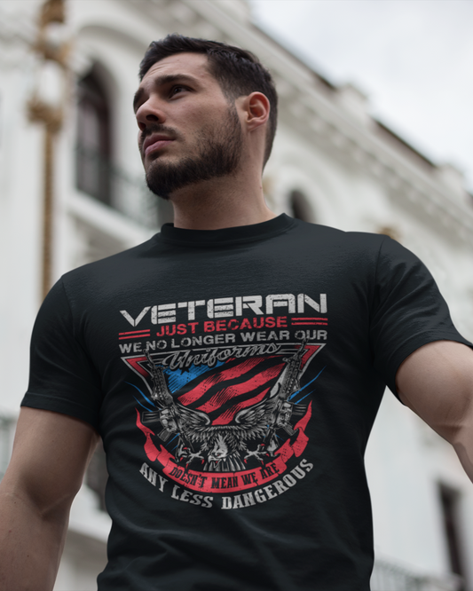 Veterans - Still Dangerous - T-Shirt - Black